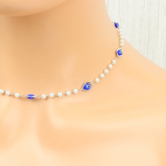 "Minimalist & Elegant Necklace Chain – Perfect for Women & Girls | UNVRC1420 - Picture 4 of 10